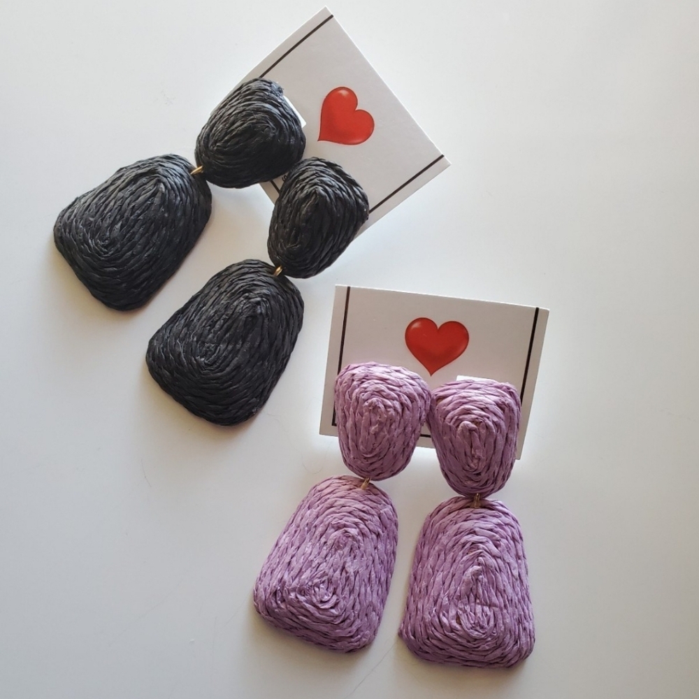 Black Raffia Earrings - Picture 4 of 4